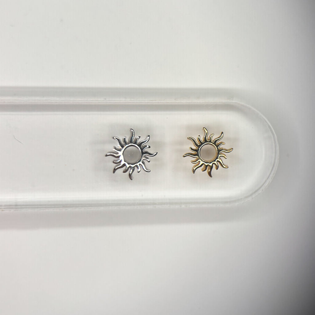 18K Gold Tooth Gems – Sun