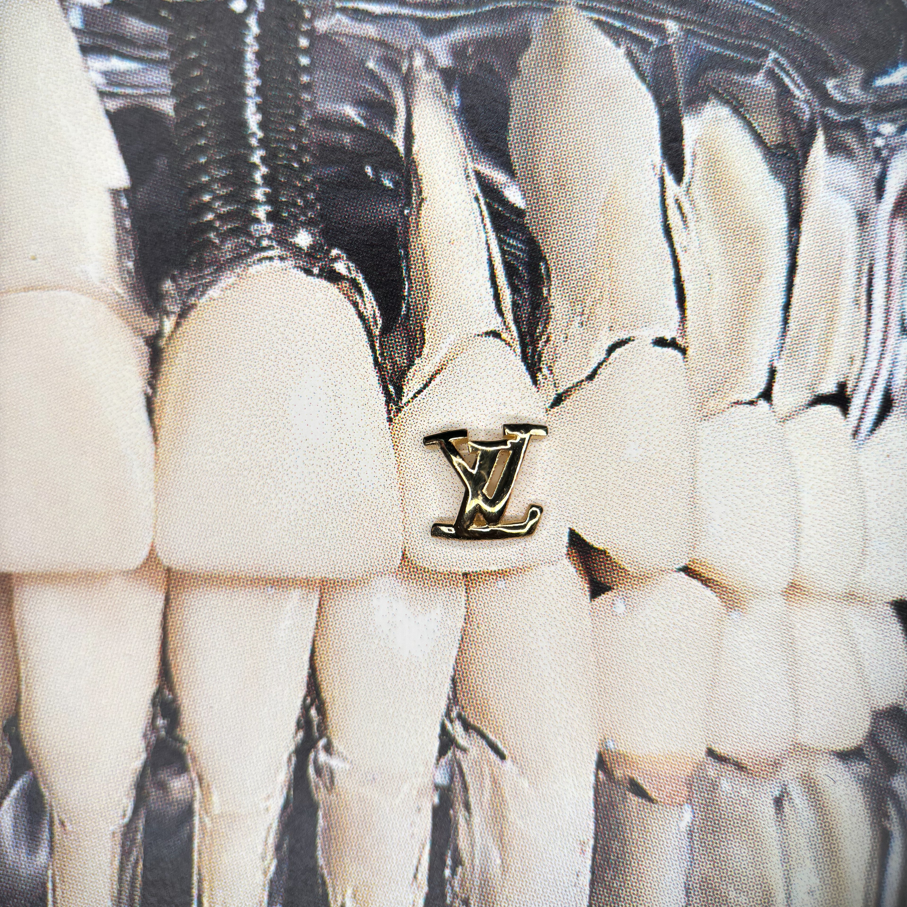 18K Gold Tooth Gem – LV Logo