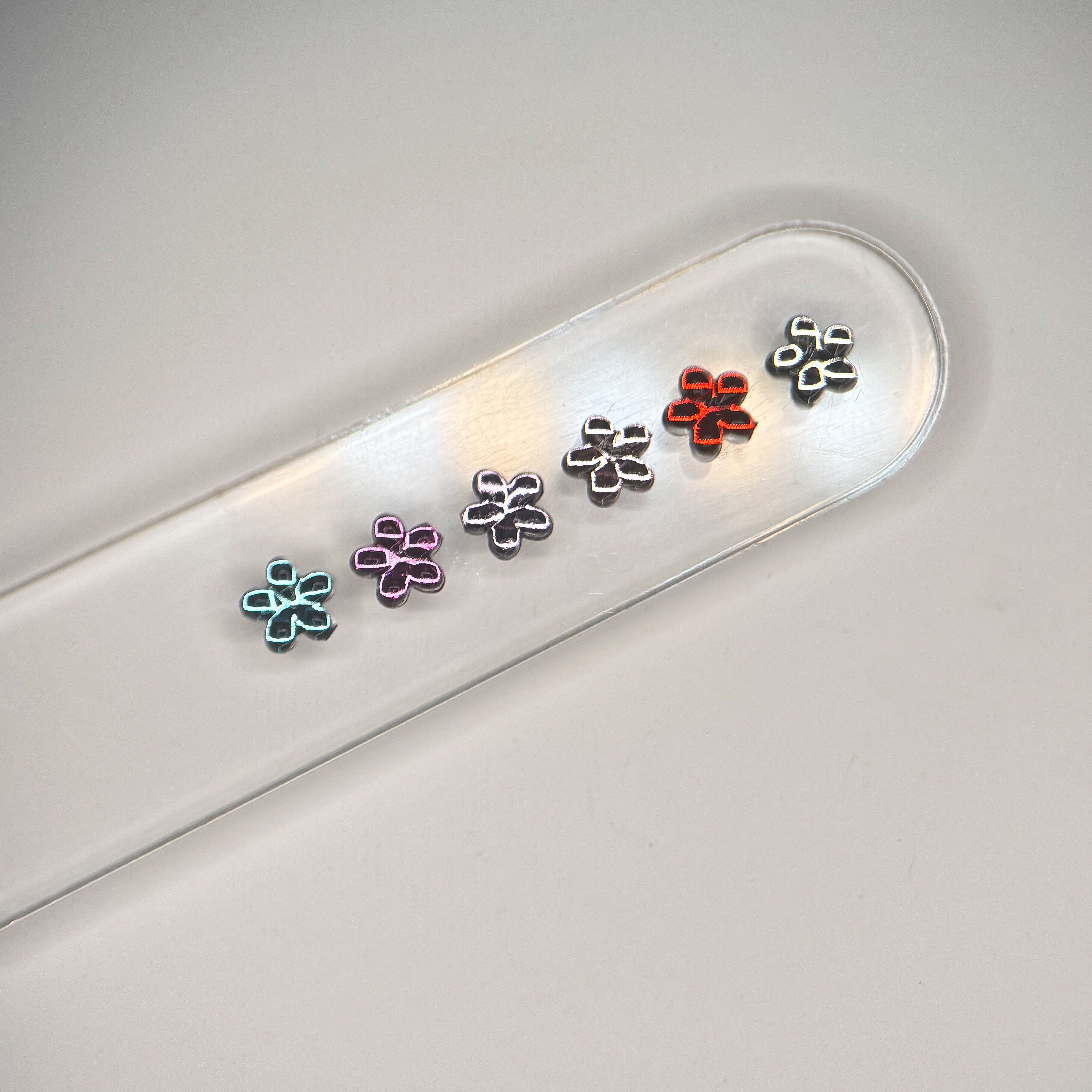 Micro Tooth Gems Flower