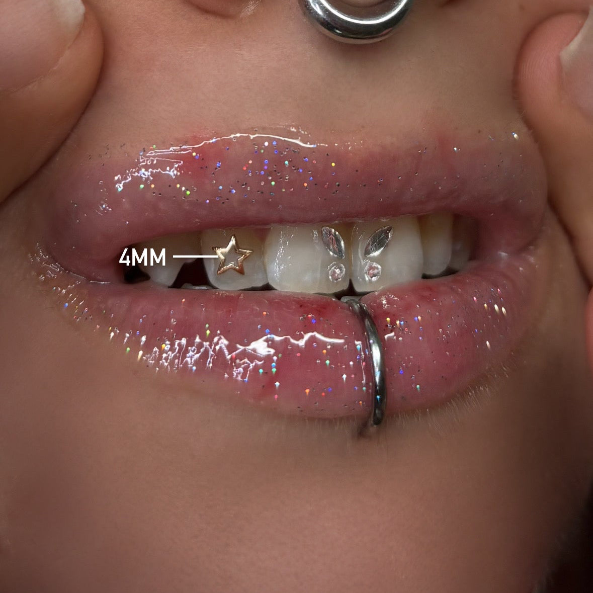 18K Gold Tooth Gem – Hollow Star