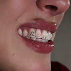 Micro Tooth Gems Flower